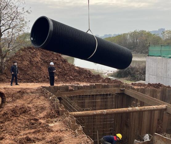 柴泊湖综合整治及刘集地区水环境治理（一期）工程 DN1200 SN12.5.jpg